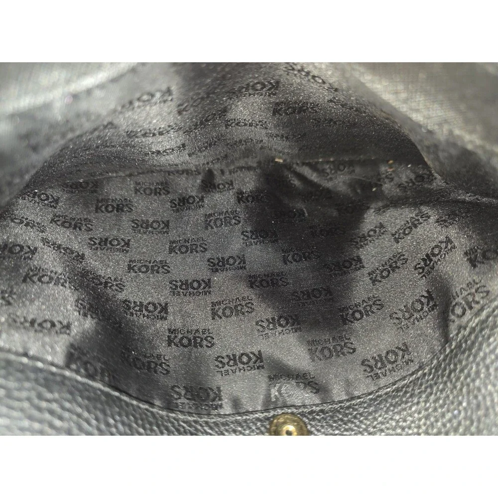 Michael Kors Bedford Black Pebbled Leather Shoulder Bag Gold Hardware